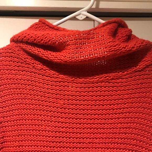 Sweater - Picture 2 of 4